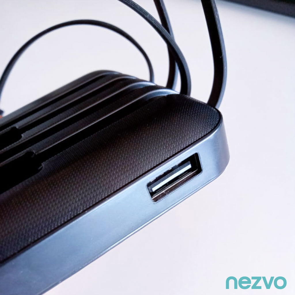 Power Bank Solaire – Recharge Écologique avec Câbles Intégrés