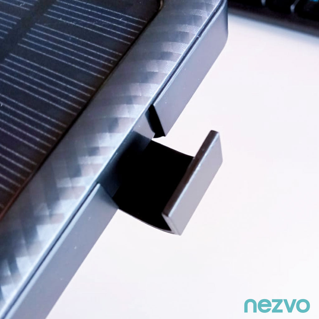 Power Bank Solaire – Recharge Écologique avec Câbles Intégrés