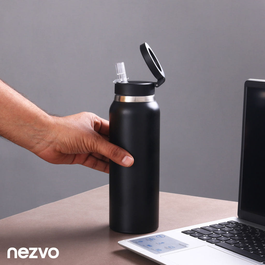 Bouteille Isotherme Avec Couvercle Magnétique Ajustable Et Support Téléphone Intégré